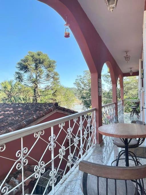 Mirante Do Lago - Suite Gold Miguel Pereira Exterior foto